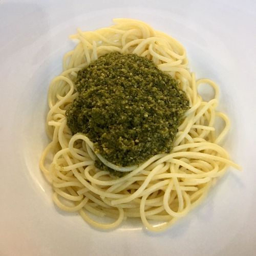 espaghetti al Pesto Verderestaurante italiano opera vivaldi valdemoro