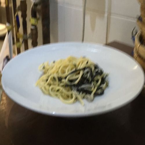 Spaghetti al Aglio restaurante italiano opera vivaldi valdemoro