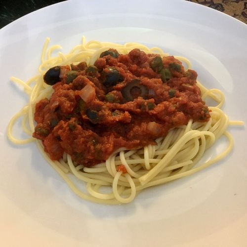 espaguetti putanesca restaurante italiano opera vivaldi valdemoro